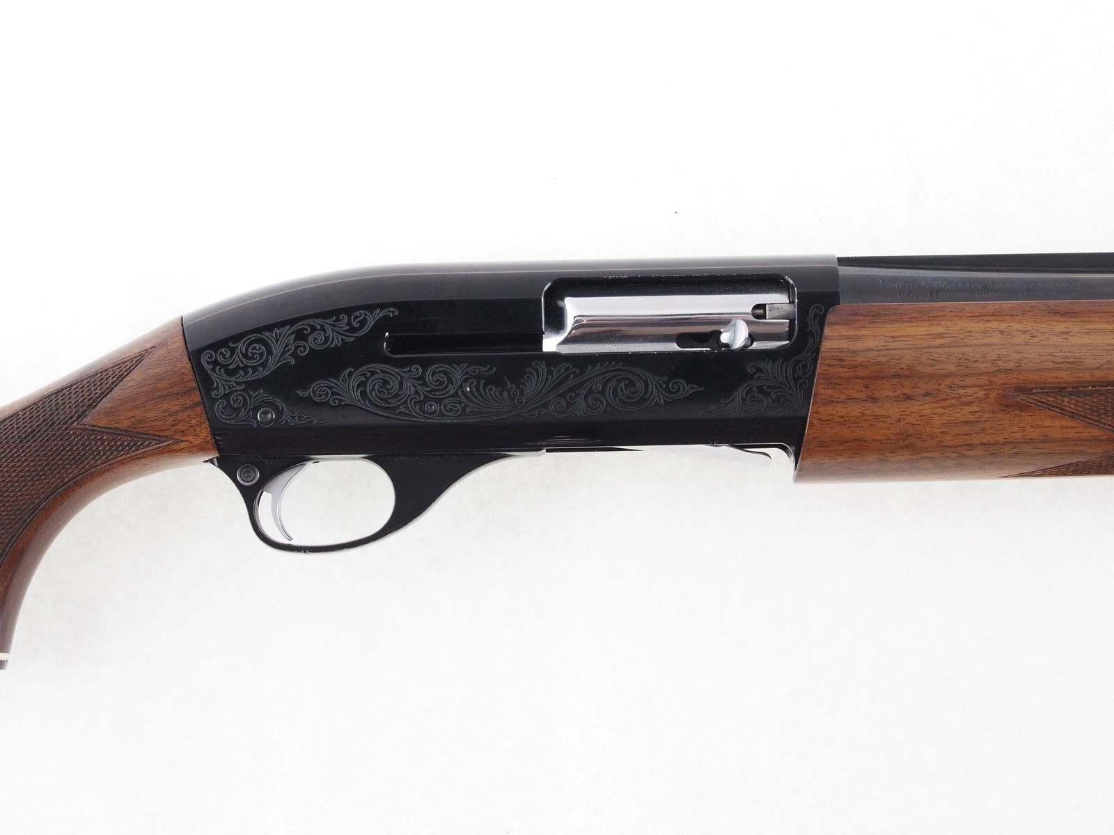 Smith & Wesson Model 1000 Semi Automatic Shotgun - 6
