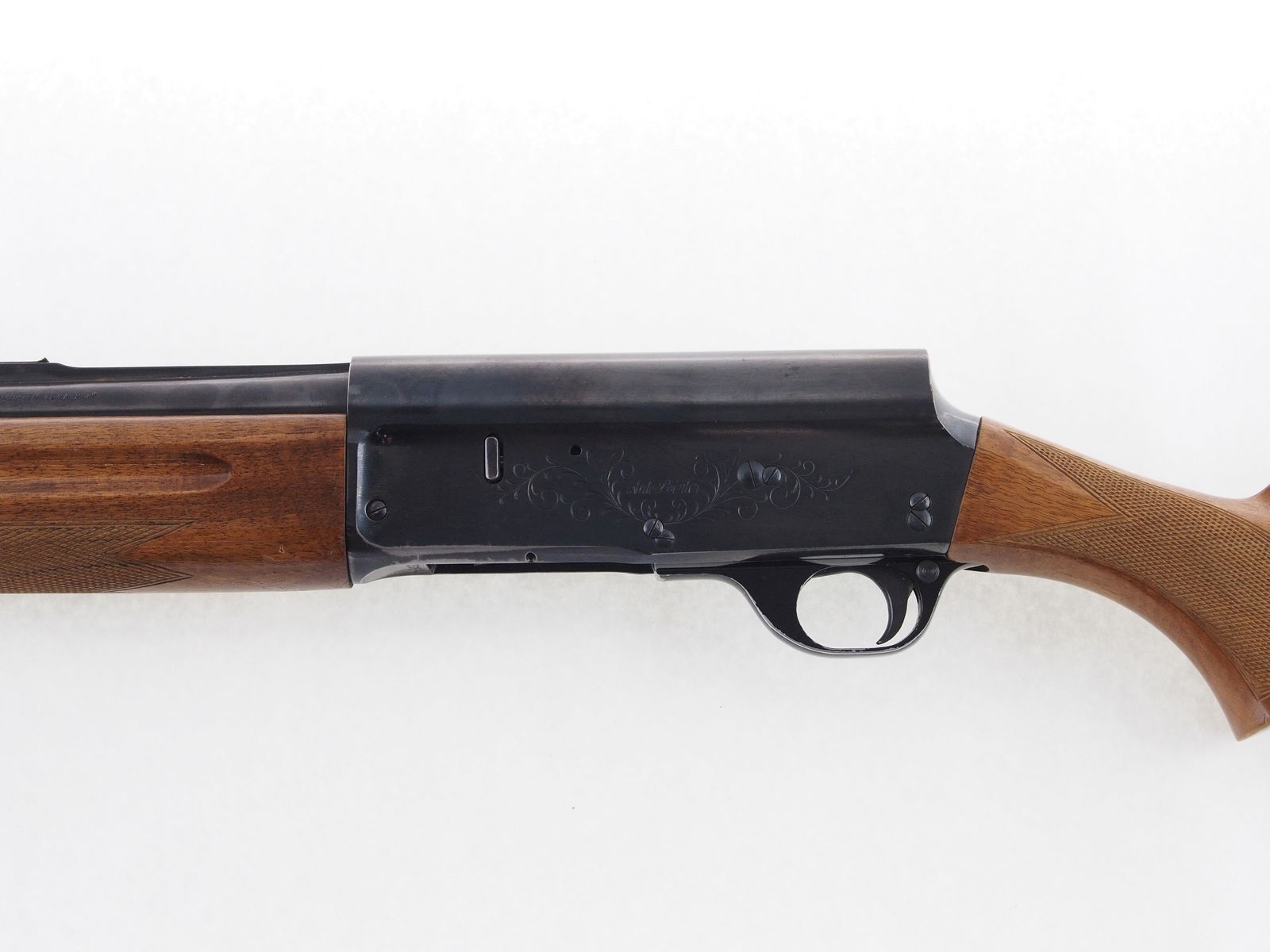 Charles Daly Model Auto-Pointer Semi Automatic Shotgun - 16