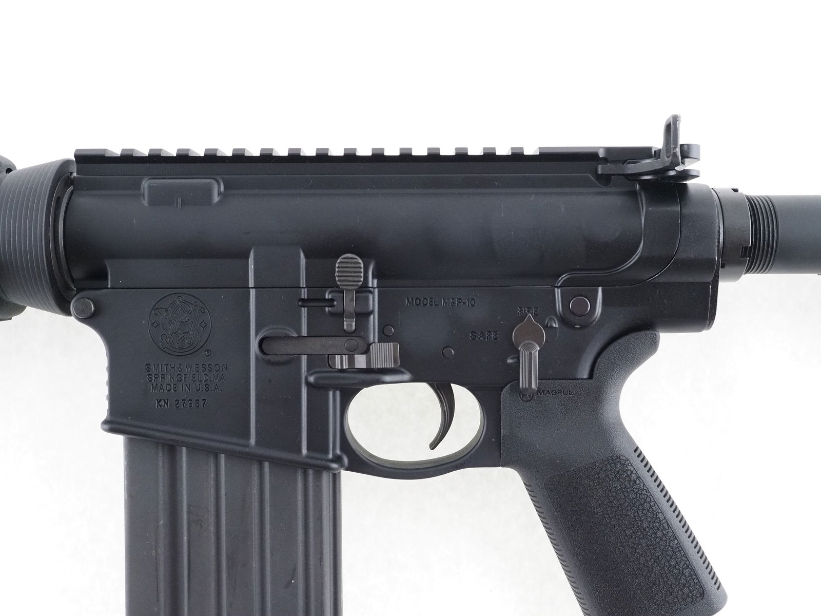 Smith & Wesson Model M&P-10 Semi Automatic Rifle - 15