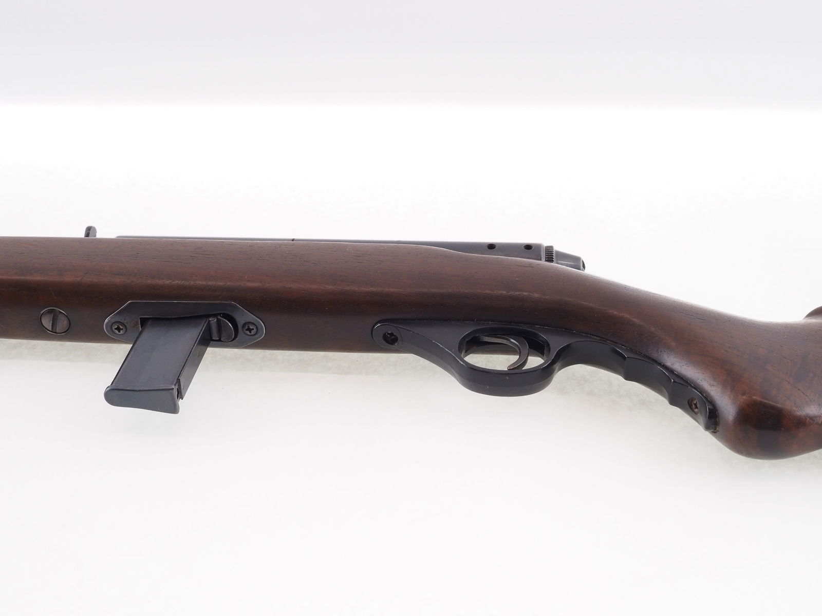 Mossberg Model 152 Semi Automatic Rifle - 15