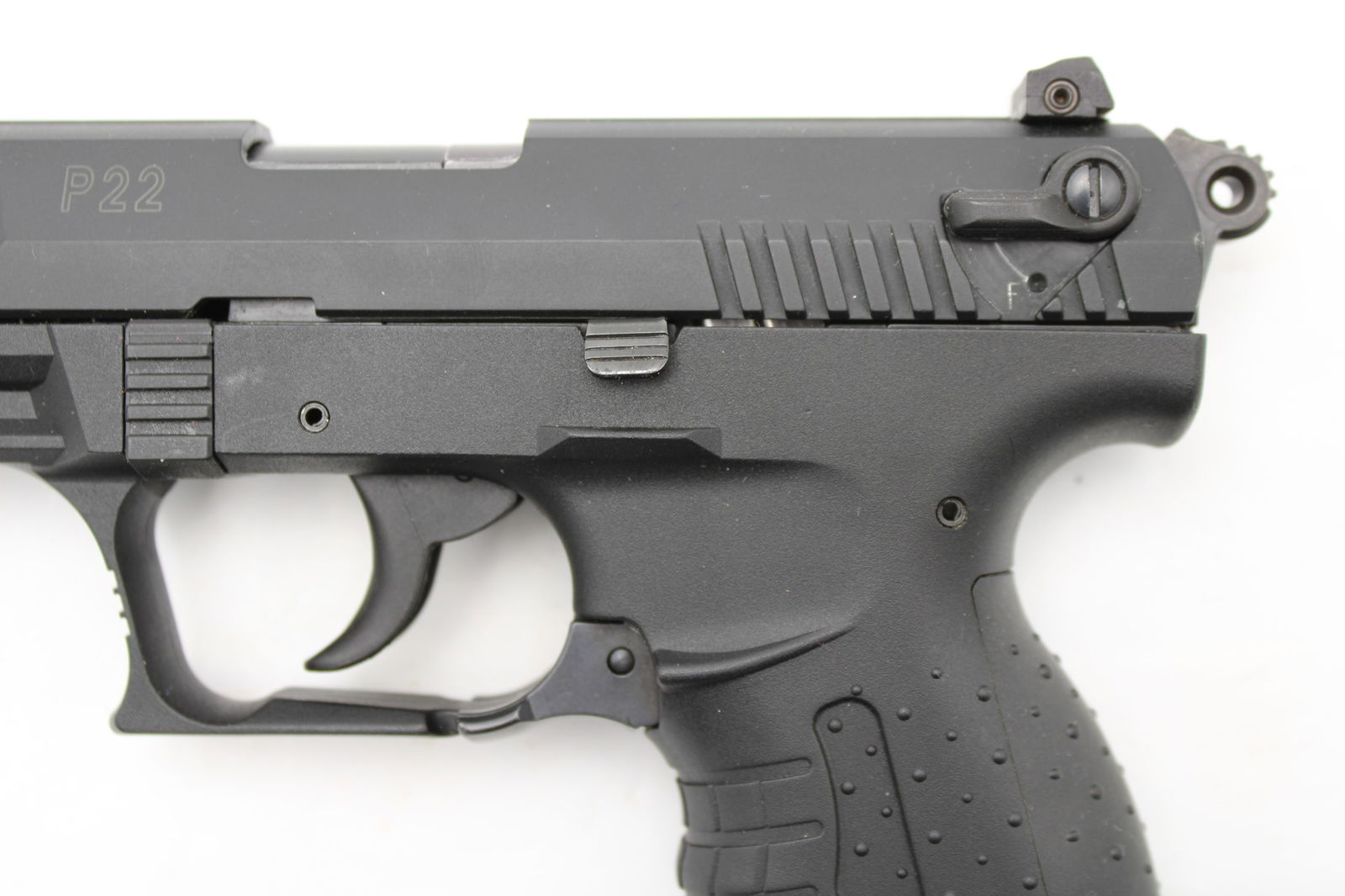 Walther Model P22 Semi Automatic Pistol - 11