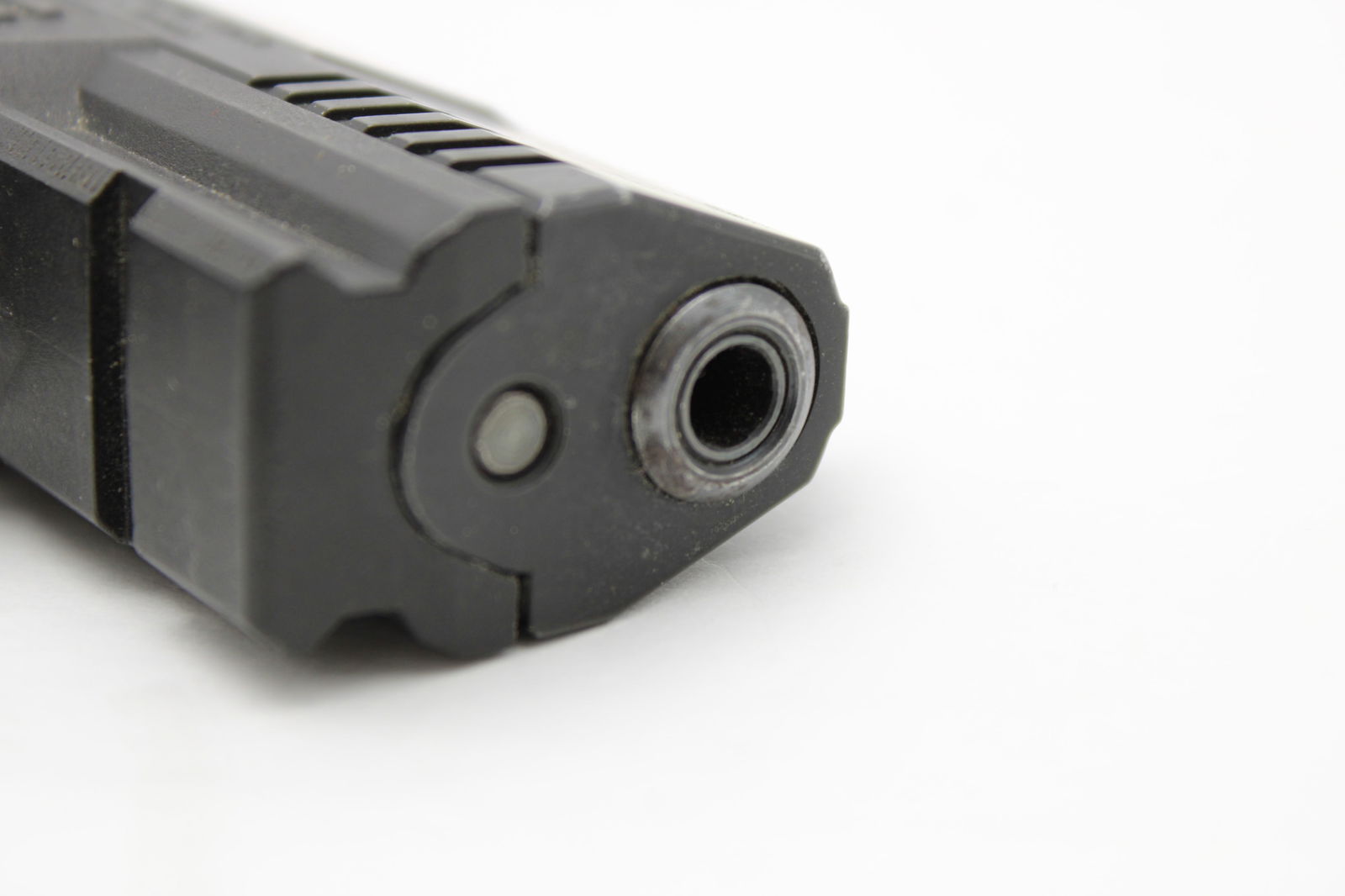 Walther Model P22 Semi Automatic Pistol - 11