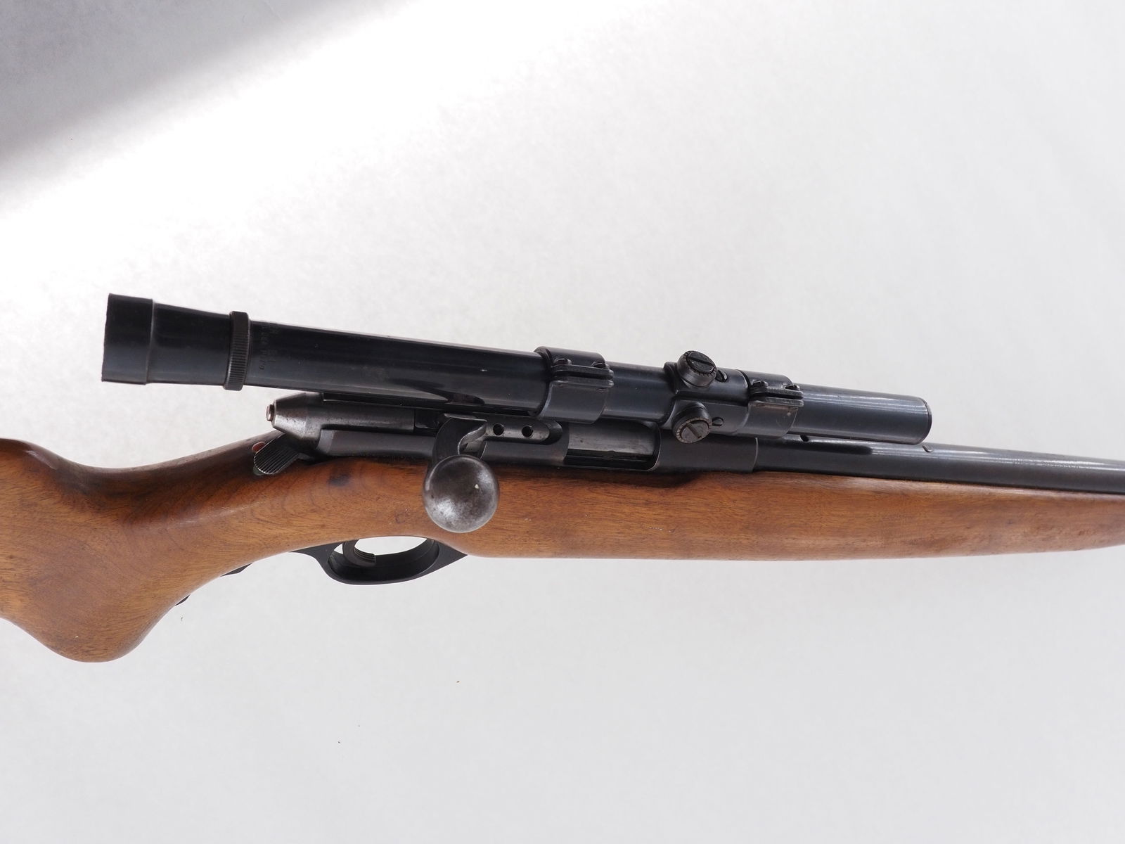 Mossberg Model 42M(B) Bolt Action Rifle - 18