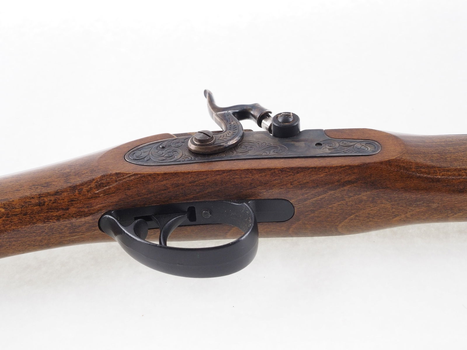 Traditions Deerhunter Percussion Rifle - 10