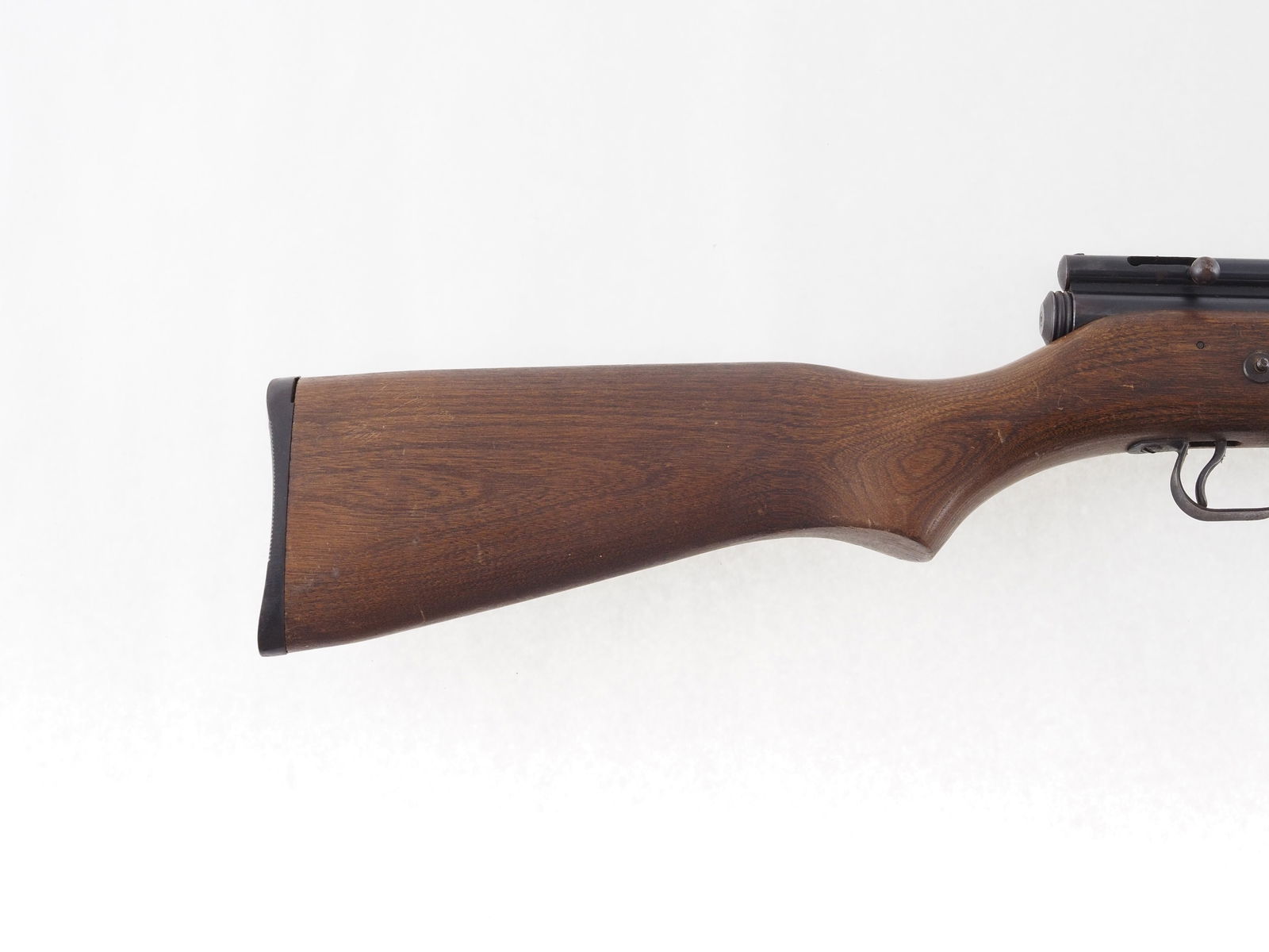 Crosman Model 180 Bolt Action Pellet Rifle - 5