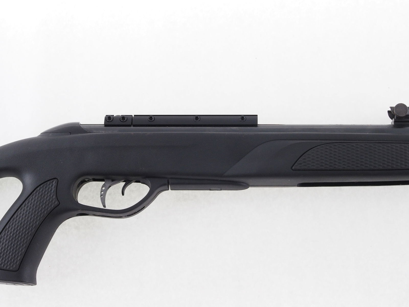 Gamo Whisper Fusion Elite 975 Pellet Rifle - 6