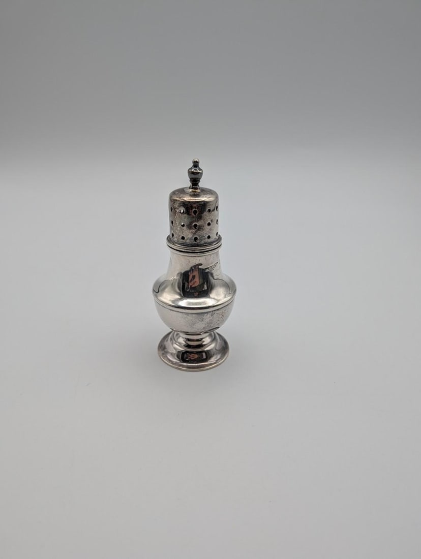 London Sterling Silver Muffineer or Shaker: 3.5" in height; 33.3 grams 