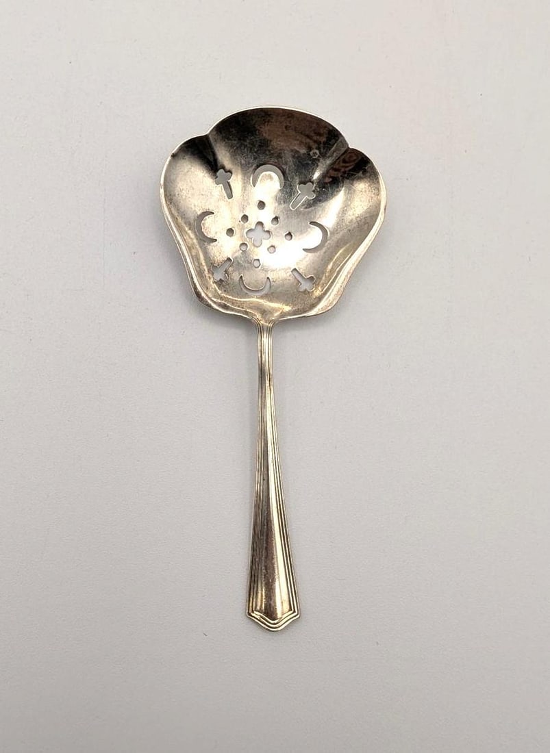 (8) Sterling Silver Articles - 18