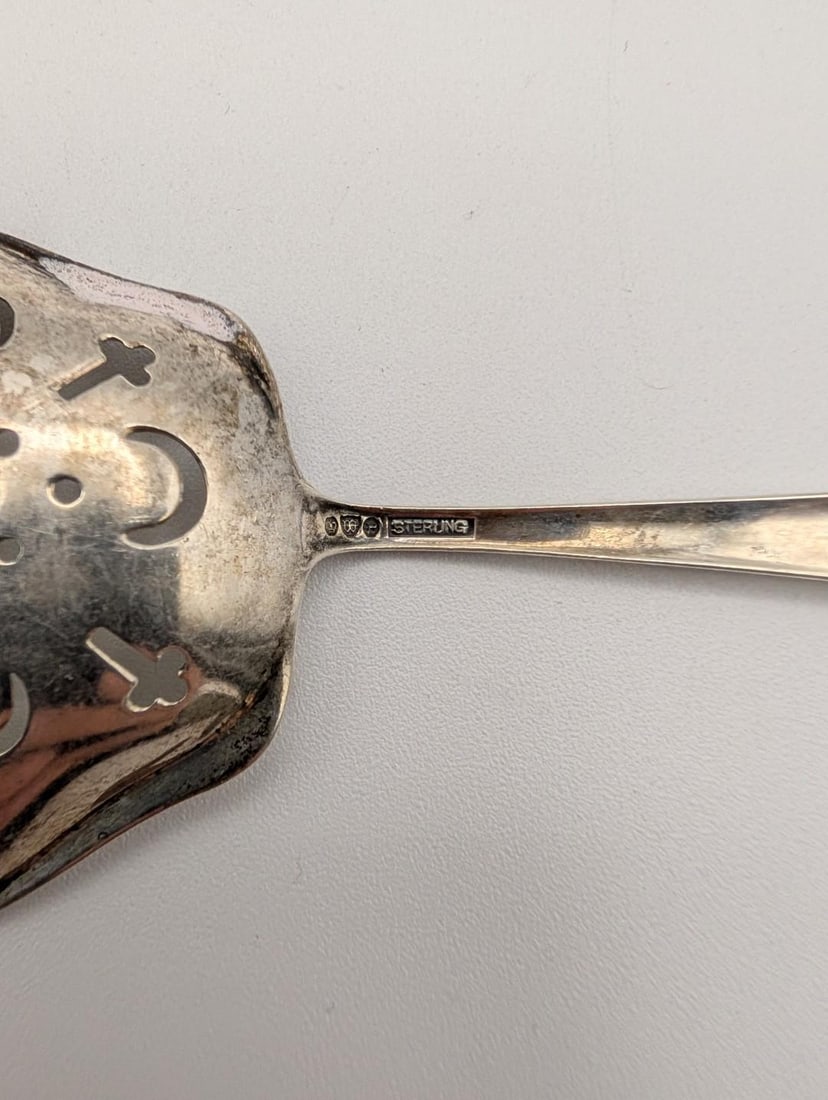 (8) Sterling Silver Articles - 20