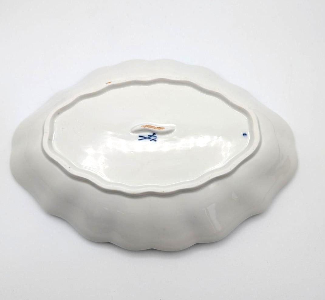 (4) Meissen Onion Pattern Articles - 9