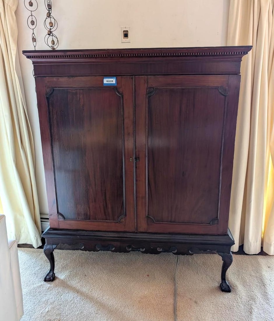 Federal Mahogany Linen Cupboard on Married Chippendale Style Base (1 of 5)