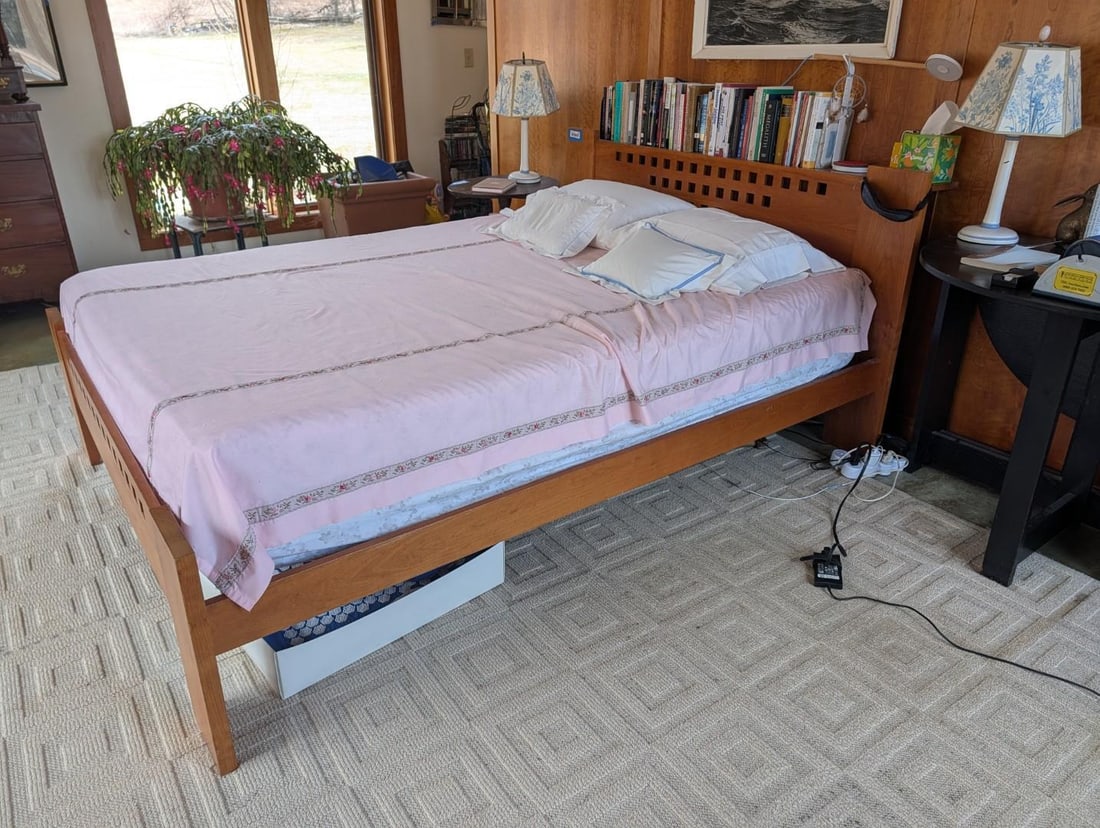 Charles Webb "Design Research" Cherry Queen Size Bed - 5