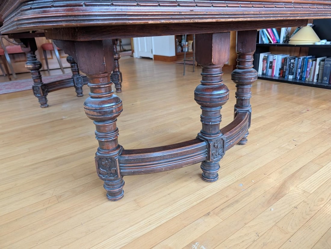 French Henry II Mahogany Dining Room Table - 10