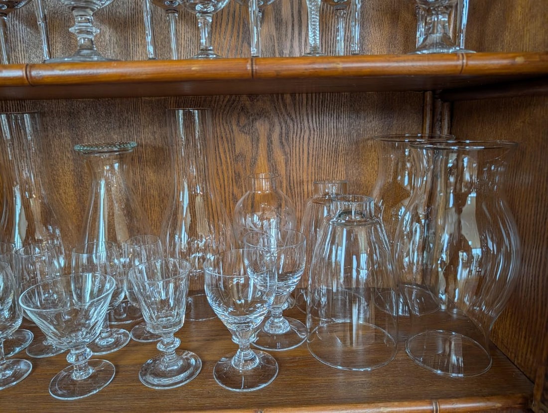 (85+) Crystal, Glassware, Small Oil Lamps, Lamp Chimneys, Candle Hurricanes, Pewter, More... - 5
