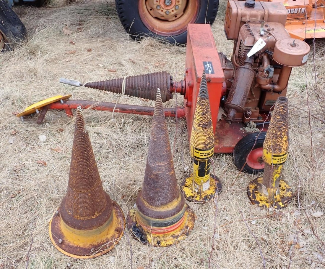 Morton Gas Powered Log Splitter - 4