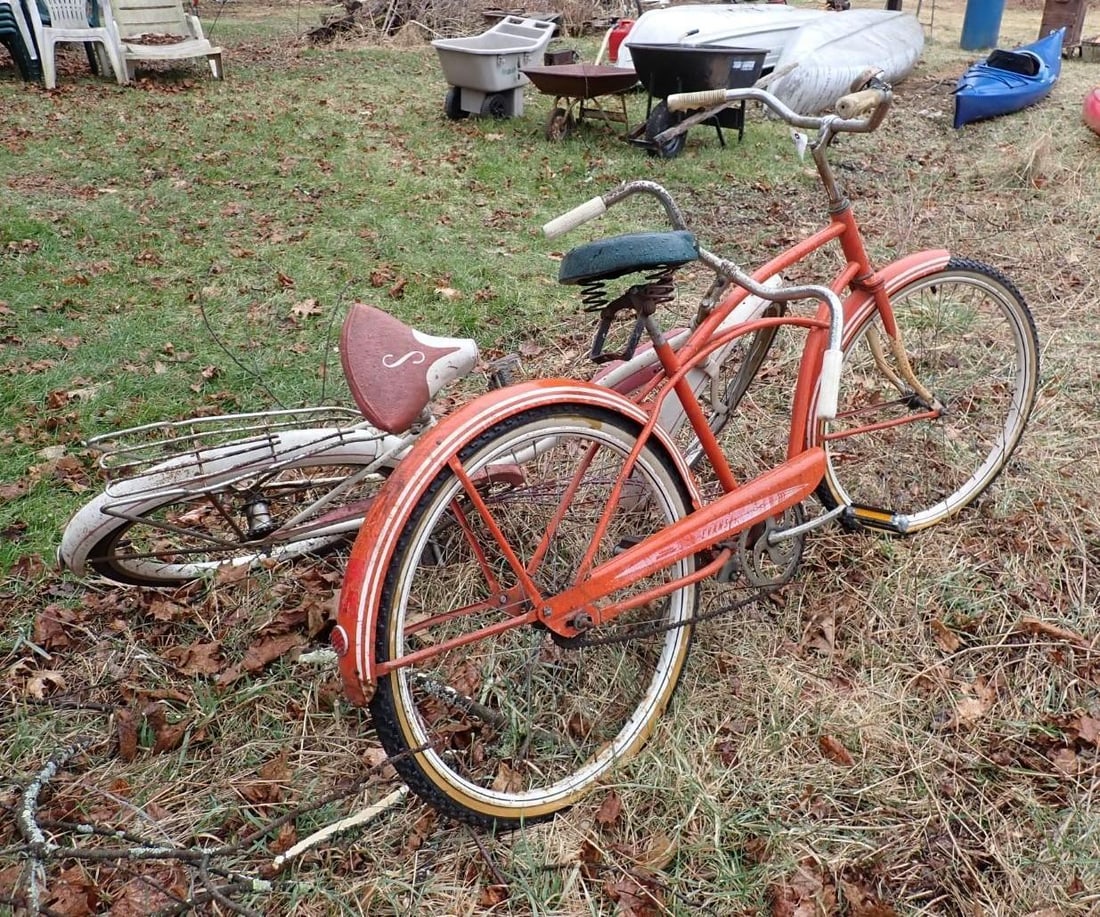 (2) Cruiser Bikes - 3