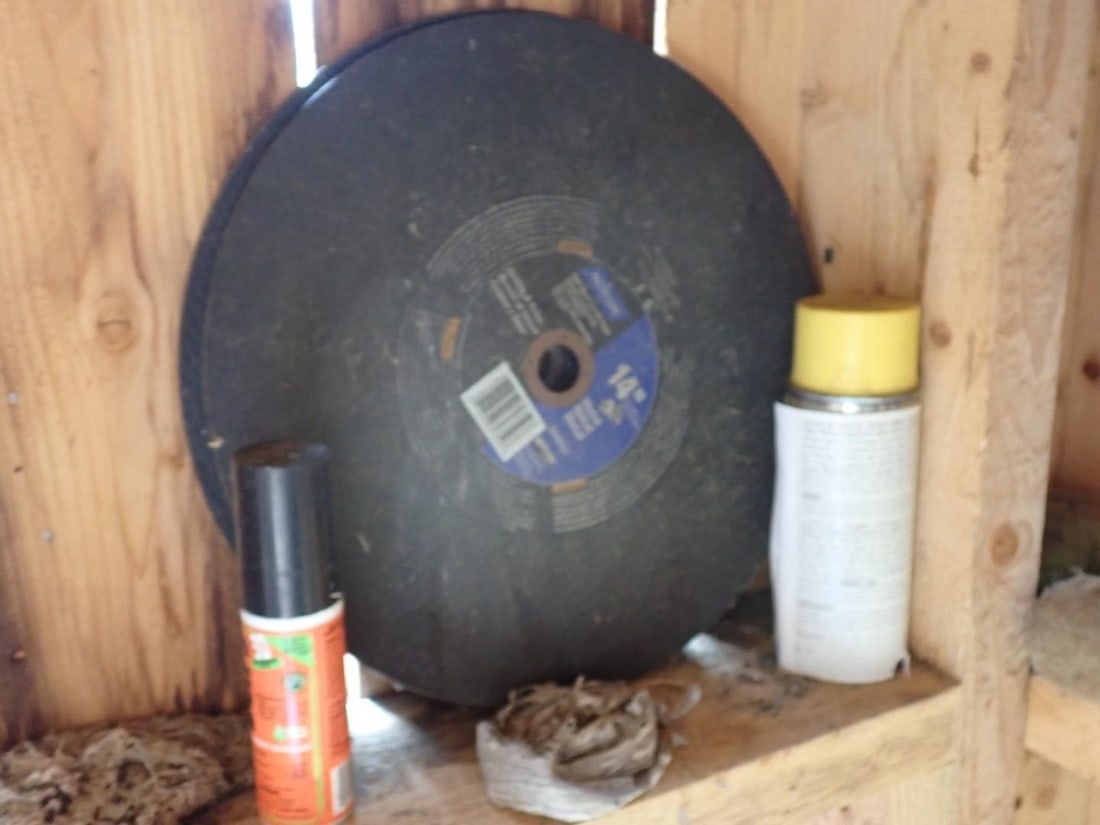 Picking Rights of Gambrel Style Toolshed - 15