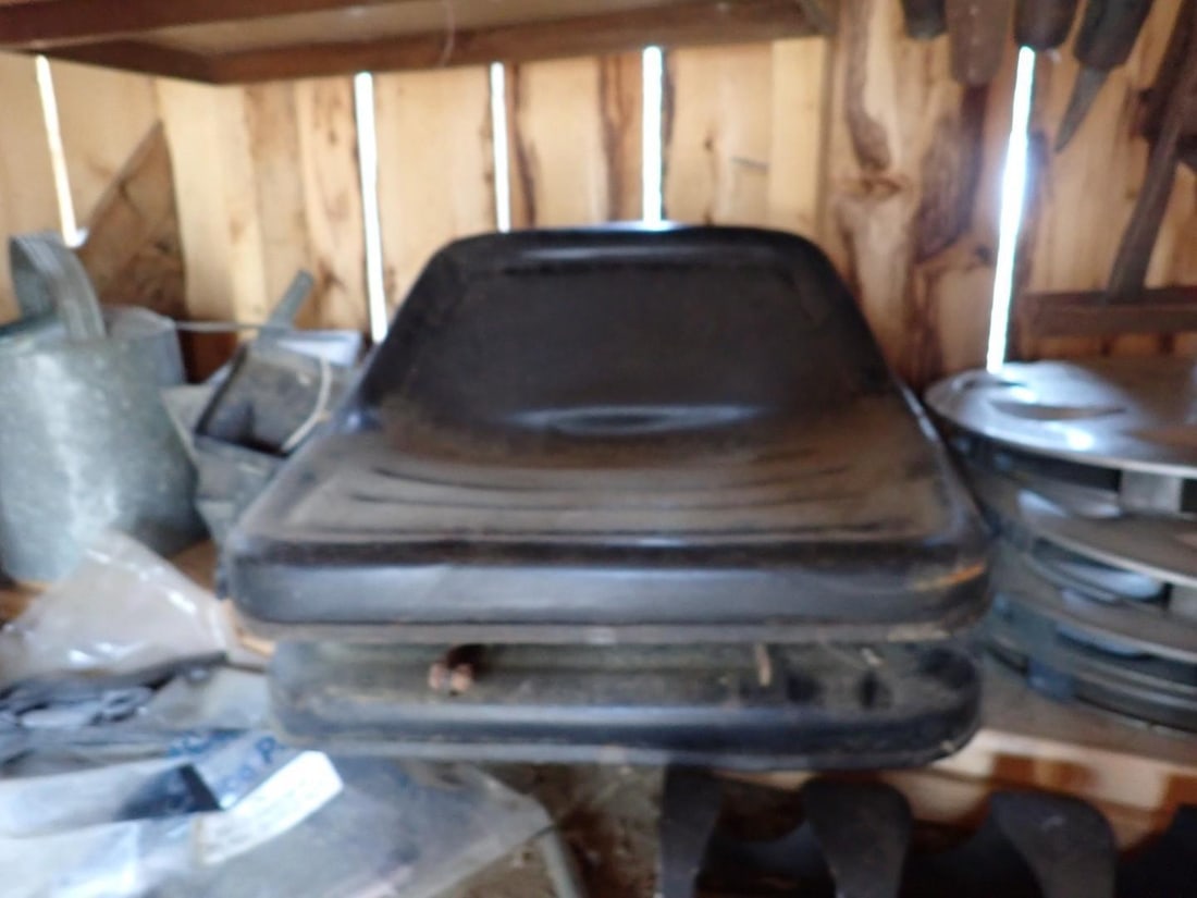 Picking Rights of Gambrel Style Toolshed - 18