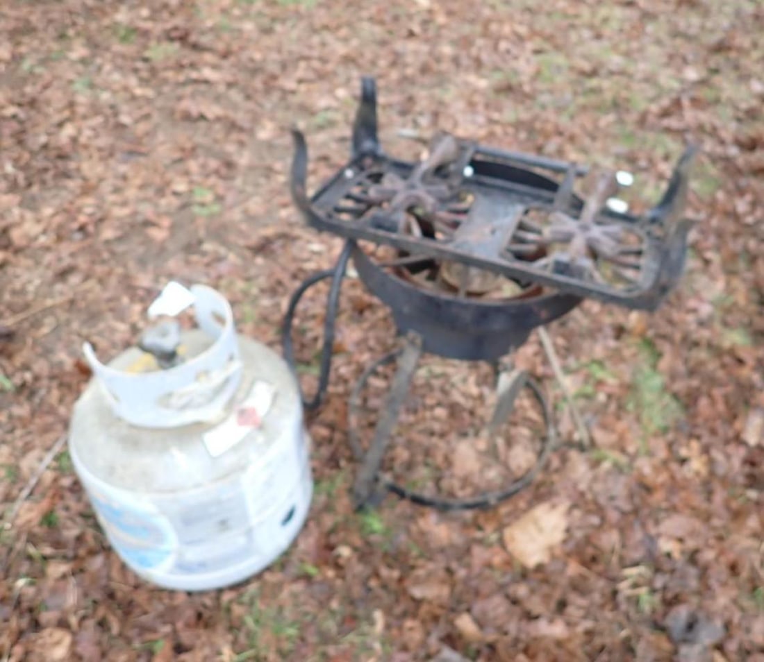 (2) Propane Ranges - 4