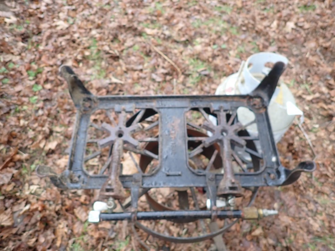 (2) Propane Ranges - 6