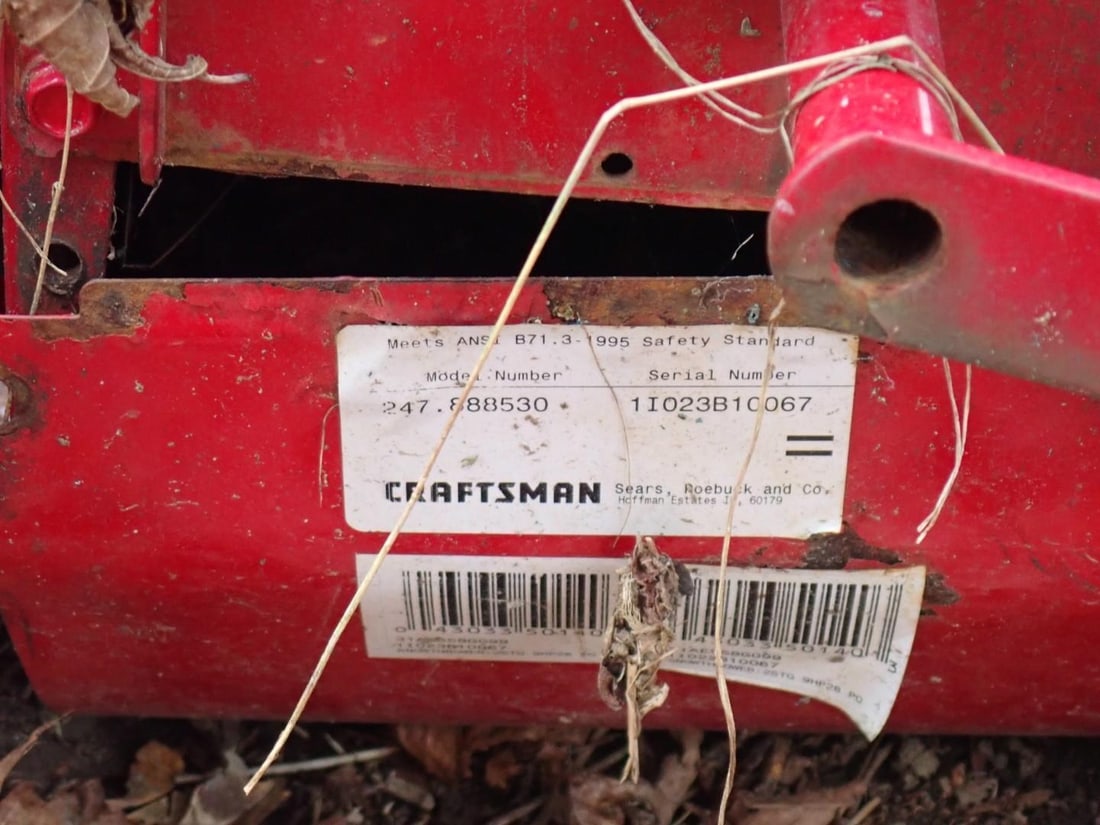 (4) Gas Powered Snowblower Projects - 12