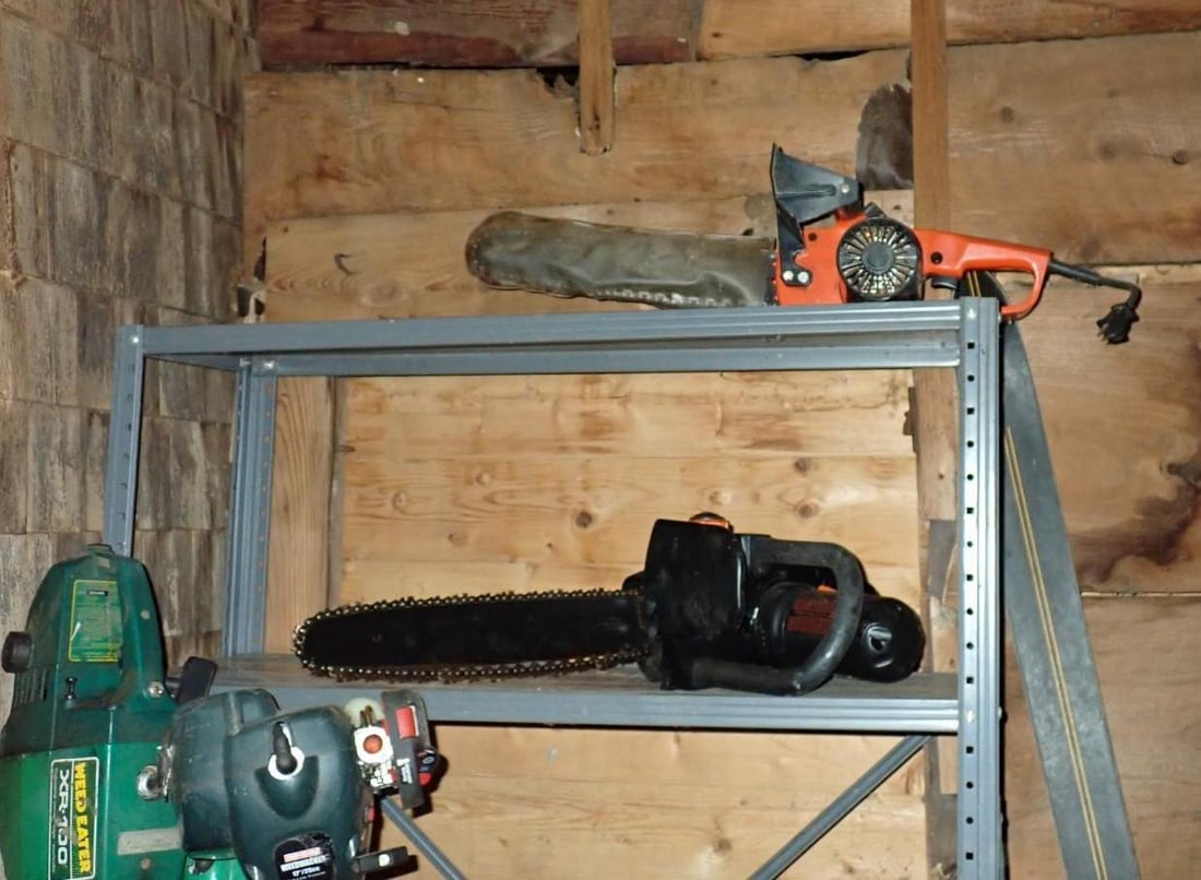 Weed Wackers & Chainsaws - 4