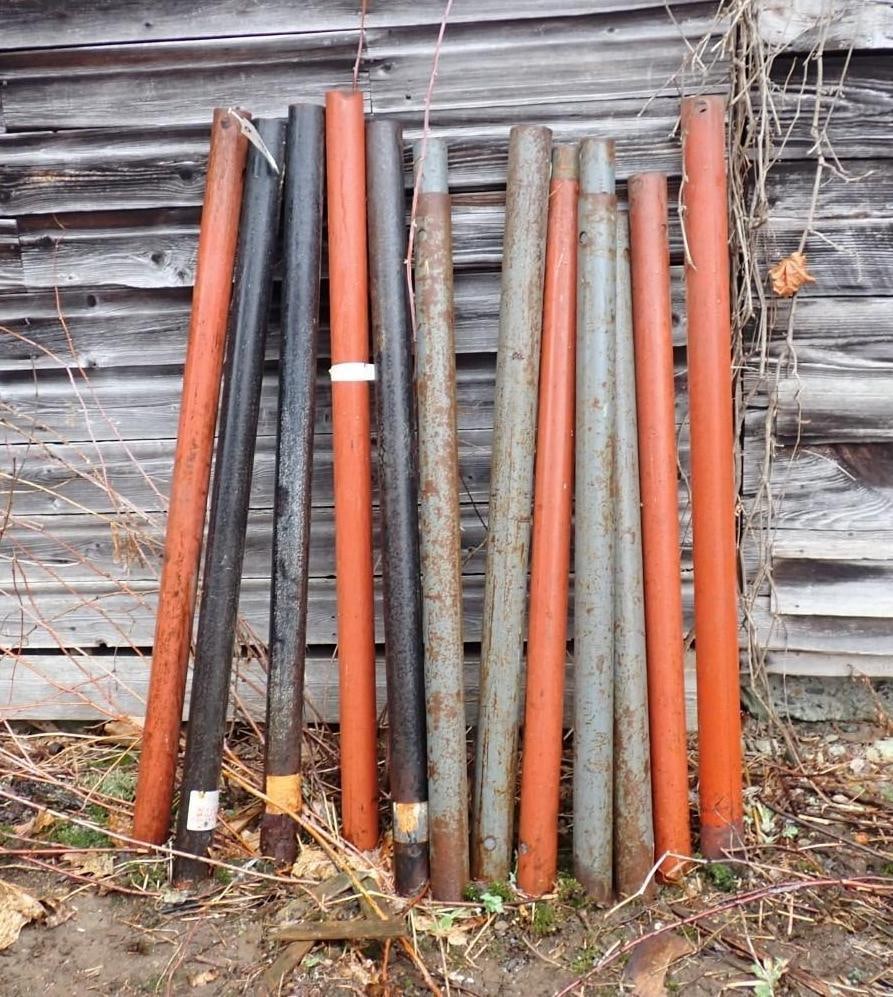 (7) Asst. Loly Collom & Support Poles: Location: Barn Backside 