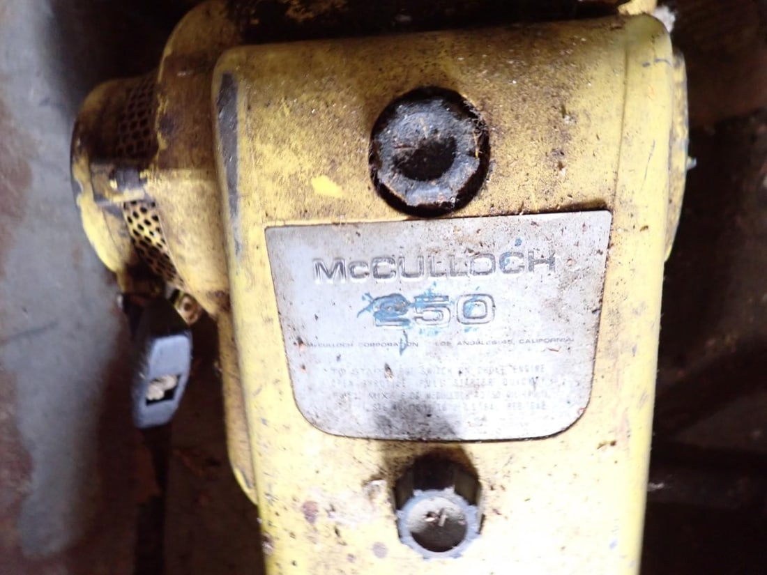 (10) Vintage McCulloch Chainsaws - 9