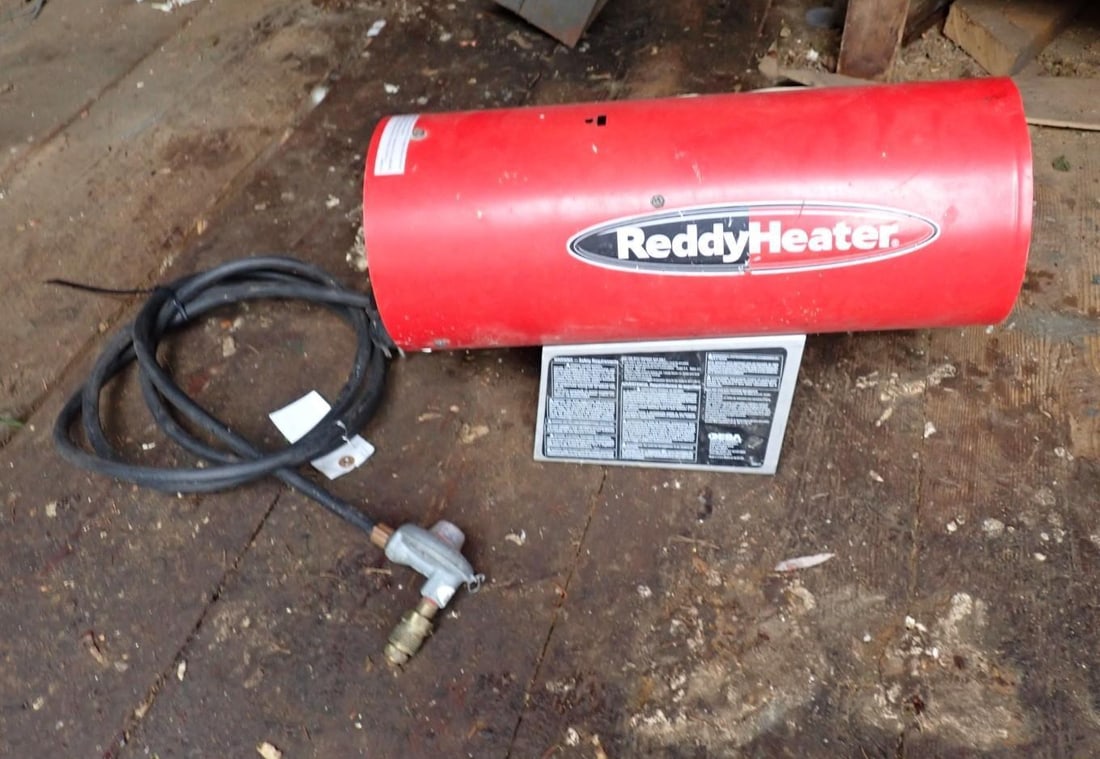 Reddy LP Heater: 30,000/50,000 BTU, Location: House Addition 