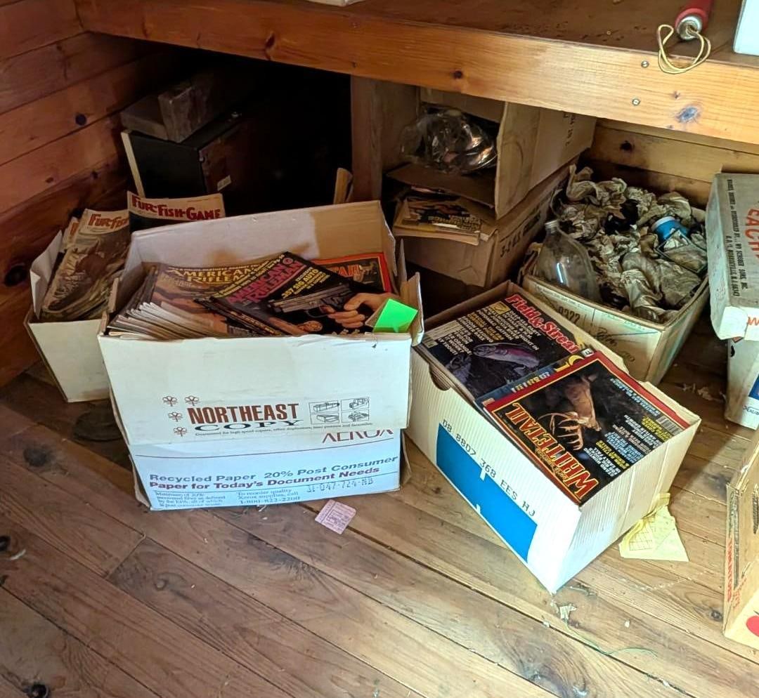 (1000+/-) Hunting, Fishing, Trapping & Gun Magazines (1 of 15)