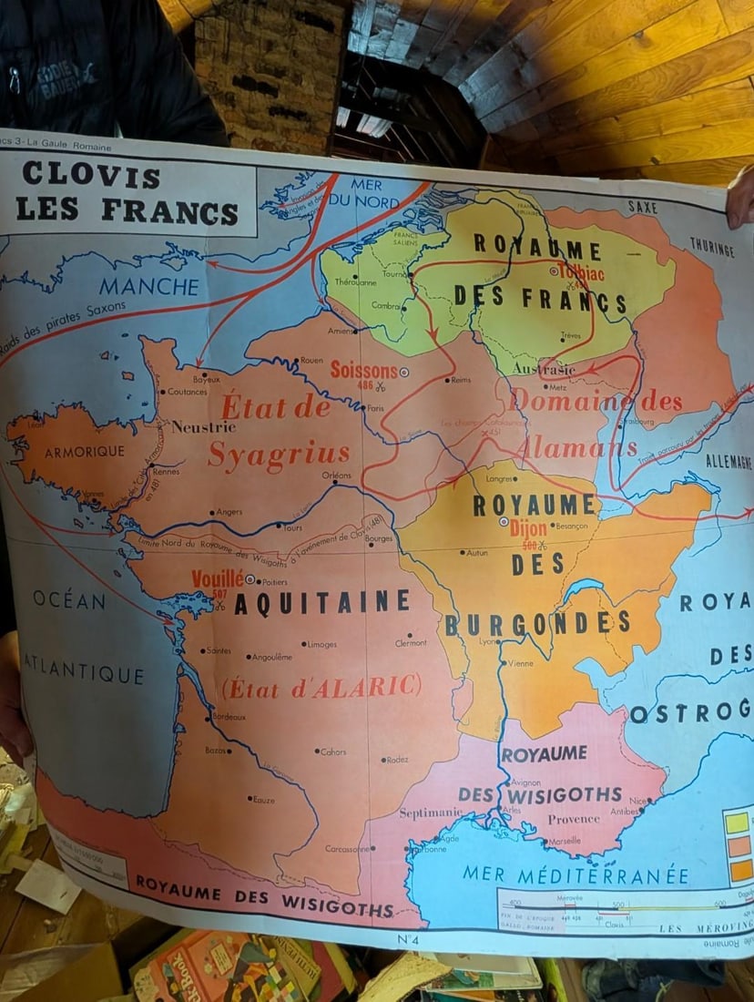 (12+/-) Vintage French World Maps - 6