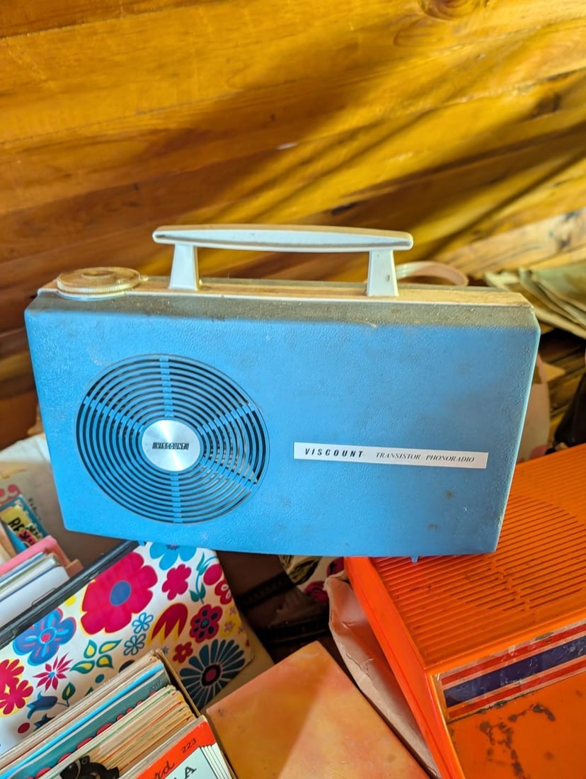 (100+/-) 45 LP Records - 16