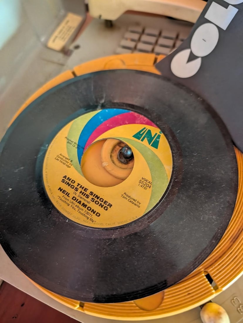 (100+/-) 45 LP Records - 6