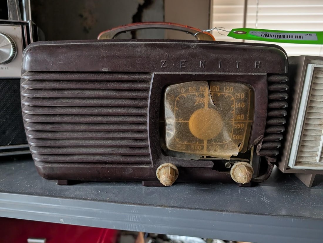(5) Vintage Radios - 3