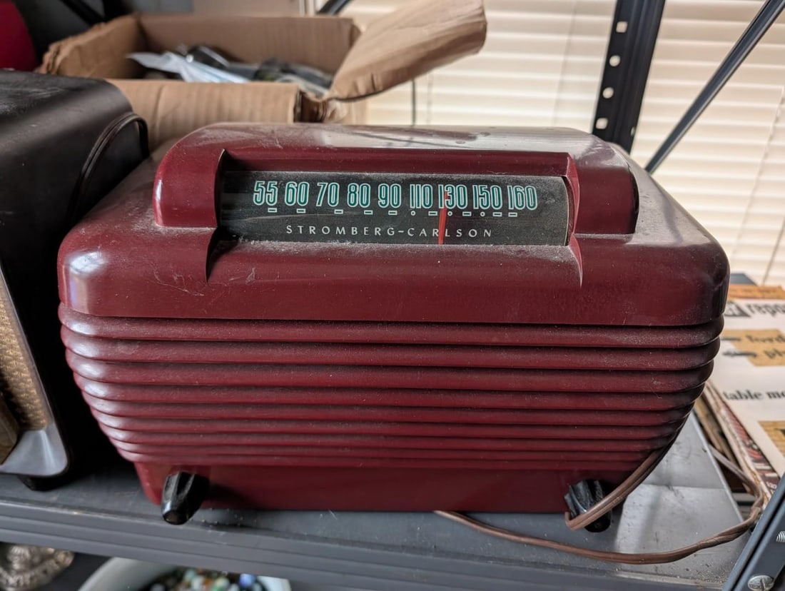 (5) Vintage Radios - 5
