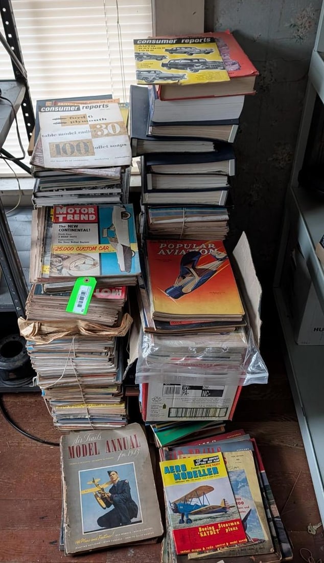 Large Qty. Vintage Auto & Aviation Magazines: incl. Consumer Reports; 1955+ 
