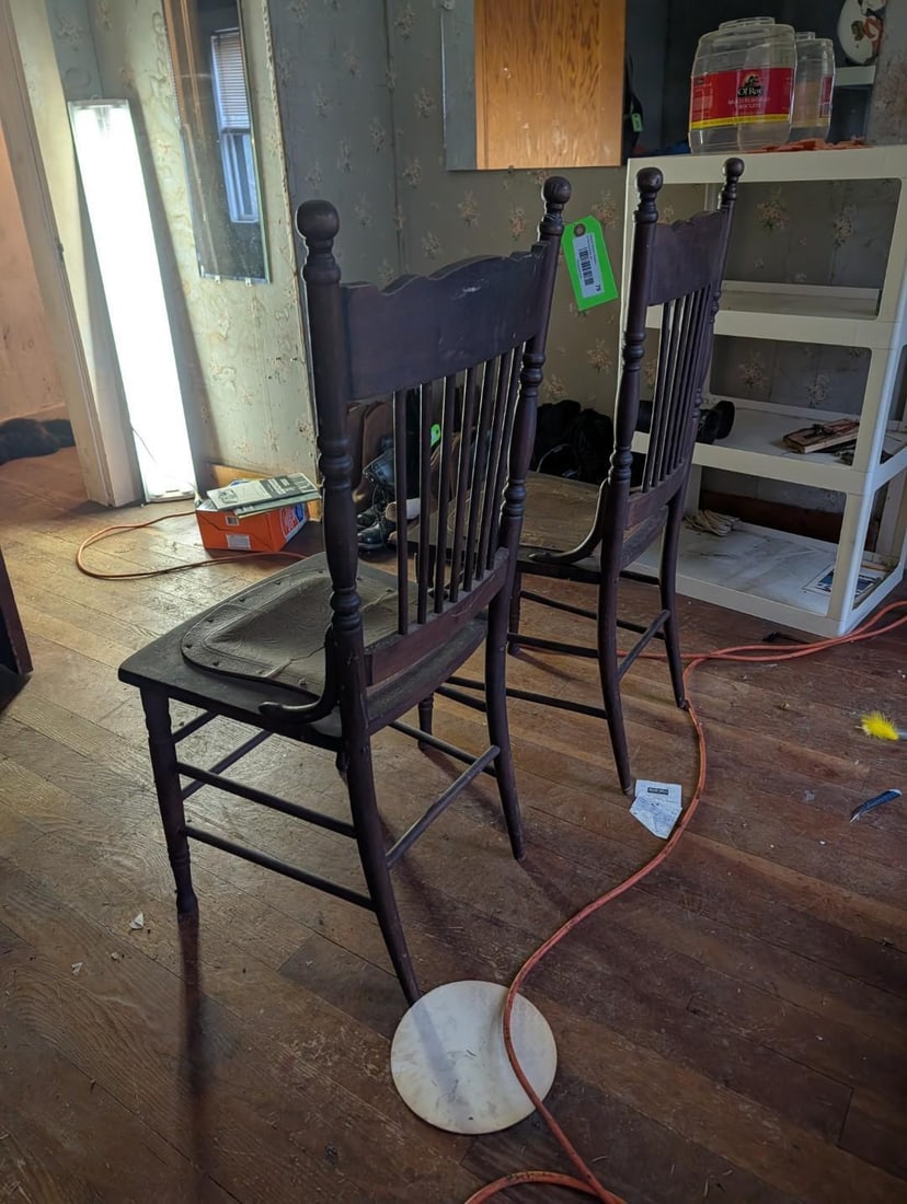 (2) Oak Pressed Back Chairs - 3