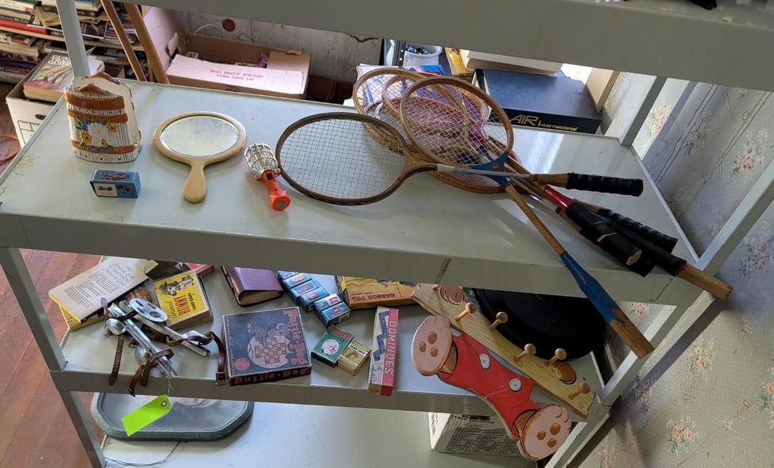 Asst. Children's Games & Toys (1 of 15)