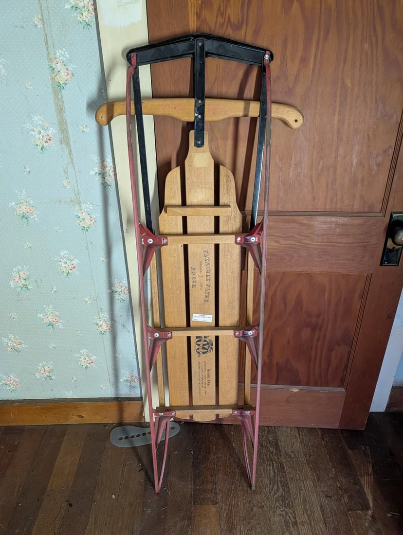 (4) Vintage Runner Sleds - 10