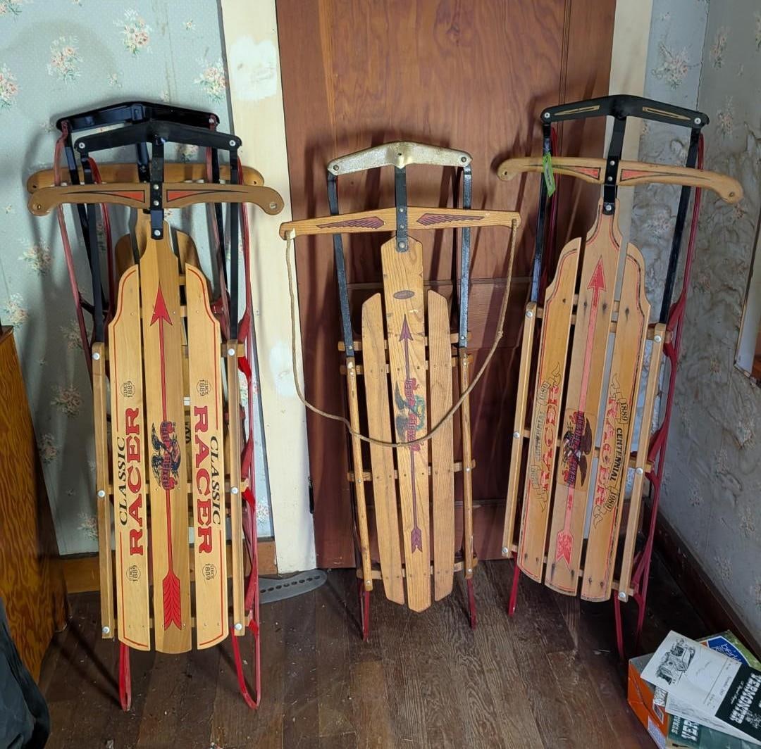 (4) Vintage Runner Sleds (1 of 10)