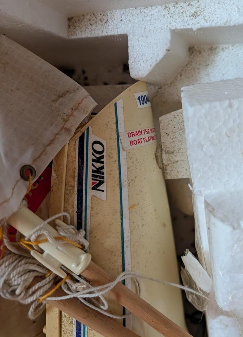 RC Nikko Sailboat - 3