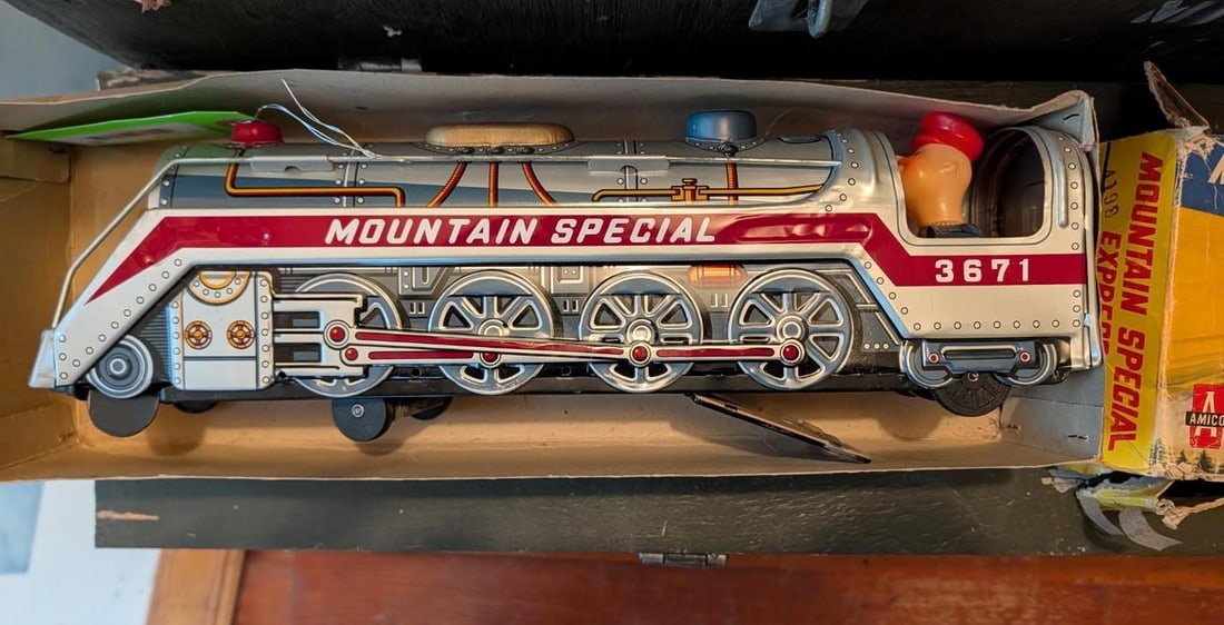 Mountain Special Express Vintage Train (1 of 11)