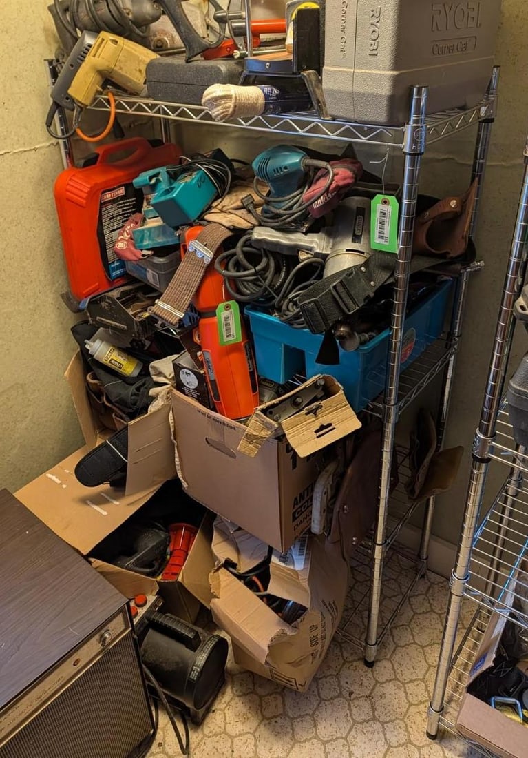 4-Tier Wire Rack: 36" x 14" x 55" 