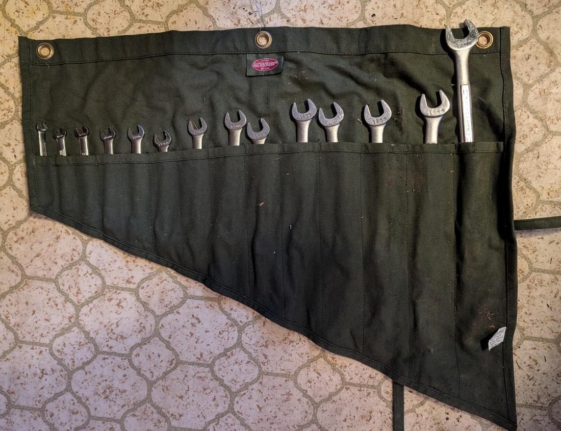 (14) Pc. Metric Combo Wrench Set: 21-7mm, in bucket Boss bag 