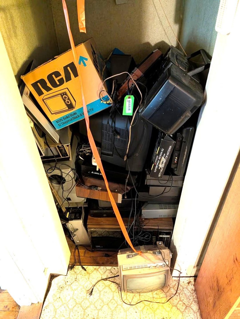 Asst. AV Equipment (1 of 6)