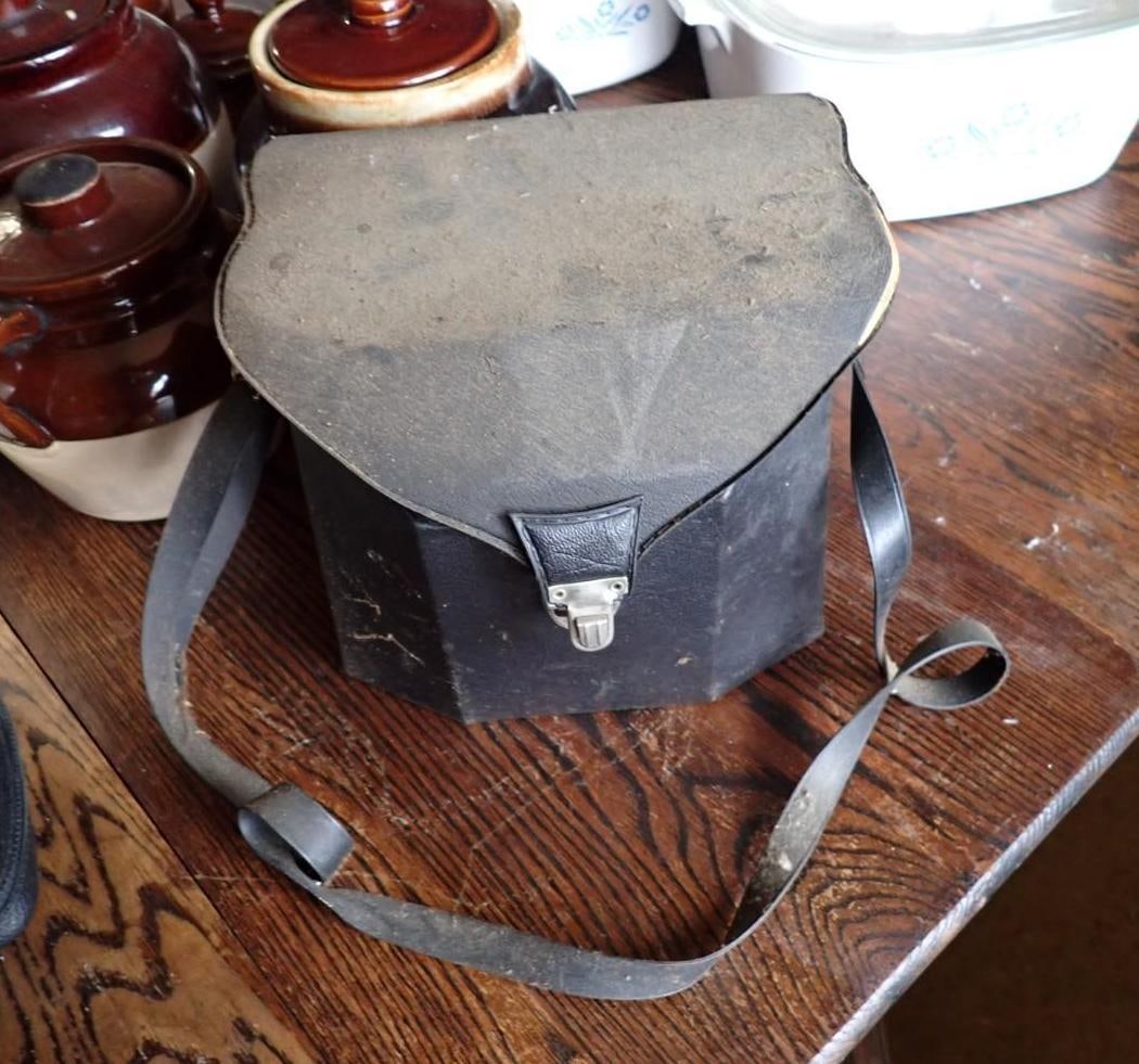 Ricoh KR 30A 35mm Camera & Polaroid Land Camera - 10