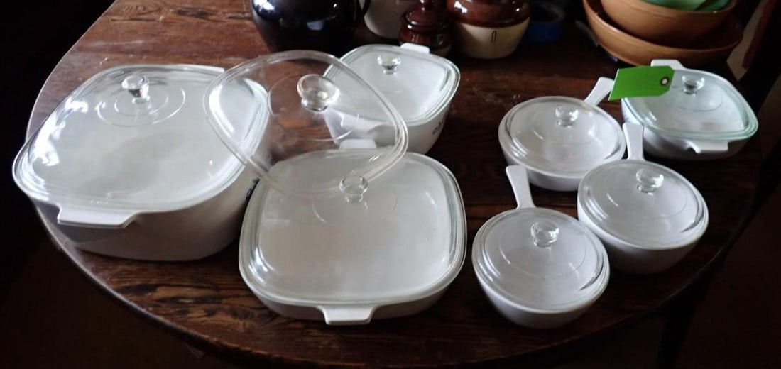 (7) pc. Corningware Baking Dish Set: largest is 4qt. 