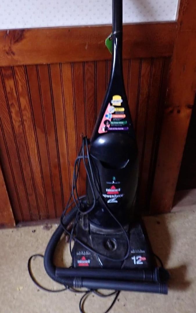 Bissell Powerforce Vacuum Cleaner - 2