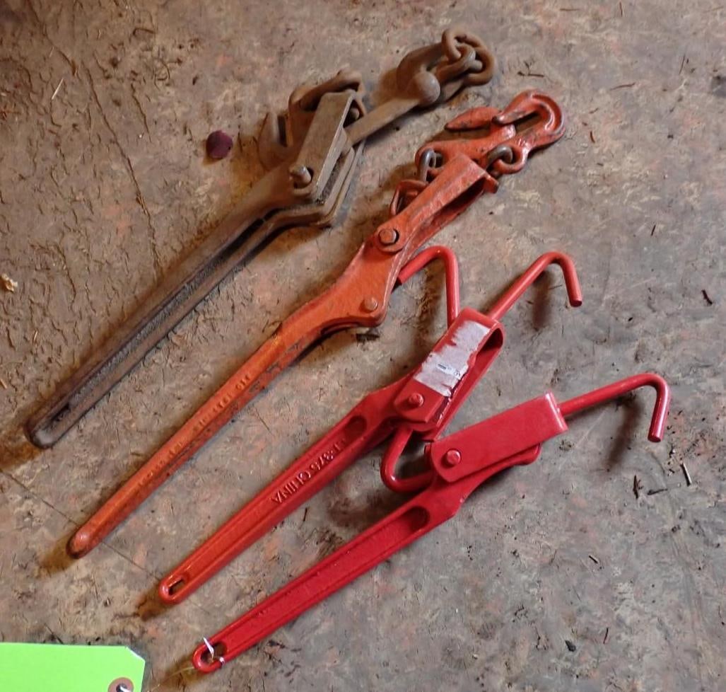 (4) Small Chain Binders - 3