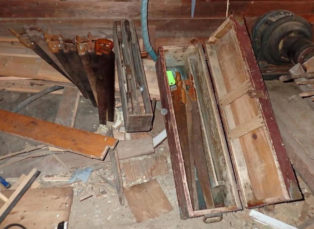 (14+/-) Vintage Hand Saws (1 of 4)